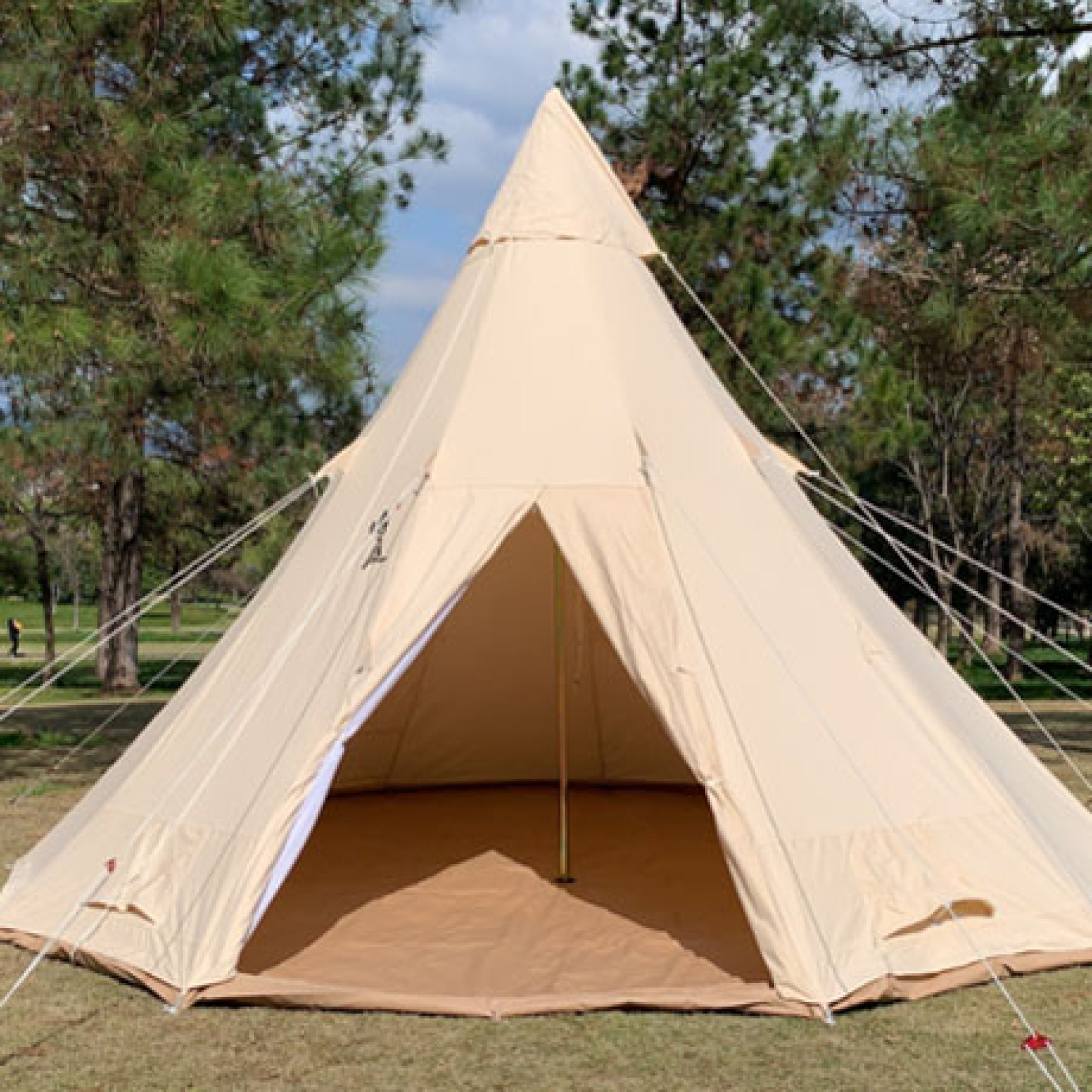 Customized Waterproof Indian Tipi Tent Multiplayer Outdoor Glamping Oxford Pyramid Bell Tent Wholesale Cotton Canvas Teepee Tent