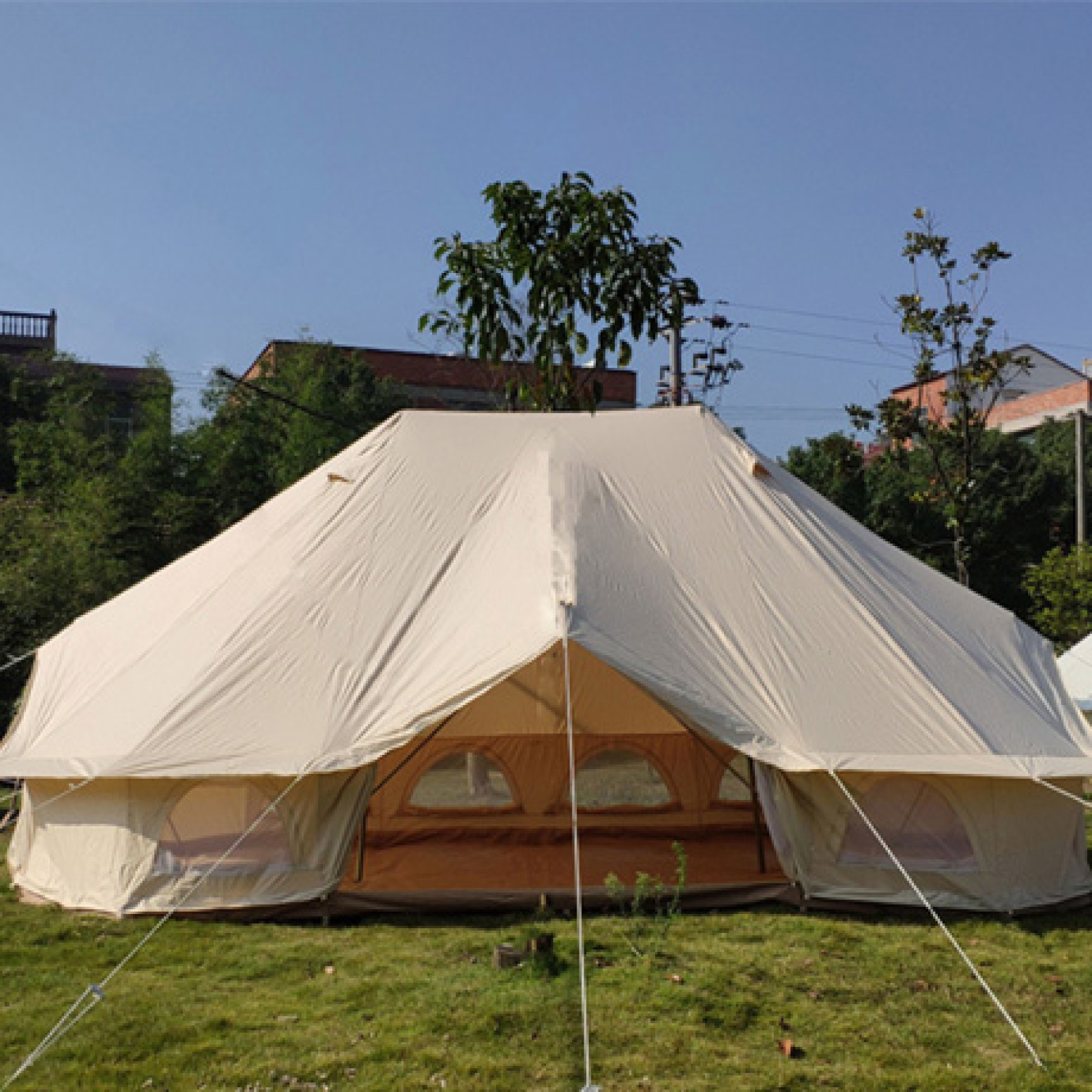 Customized Sunproof Wind Resistance Outdoor Camping Bell Tent Waterproof Canopy Emperor Bell Tent Wholesale