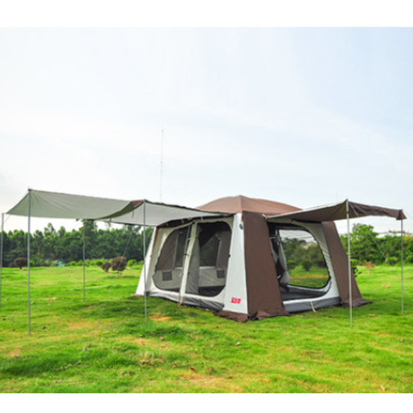 Customized Fashionable 8 Person Waterproof Two Rooms Camping Tent Family Traveling Large Space Field Outdoor Tent Wholesale