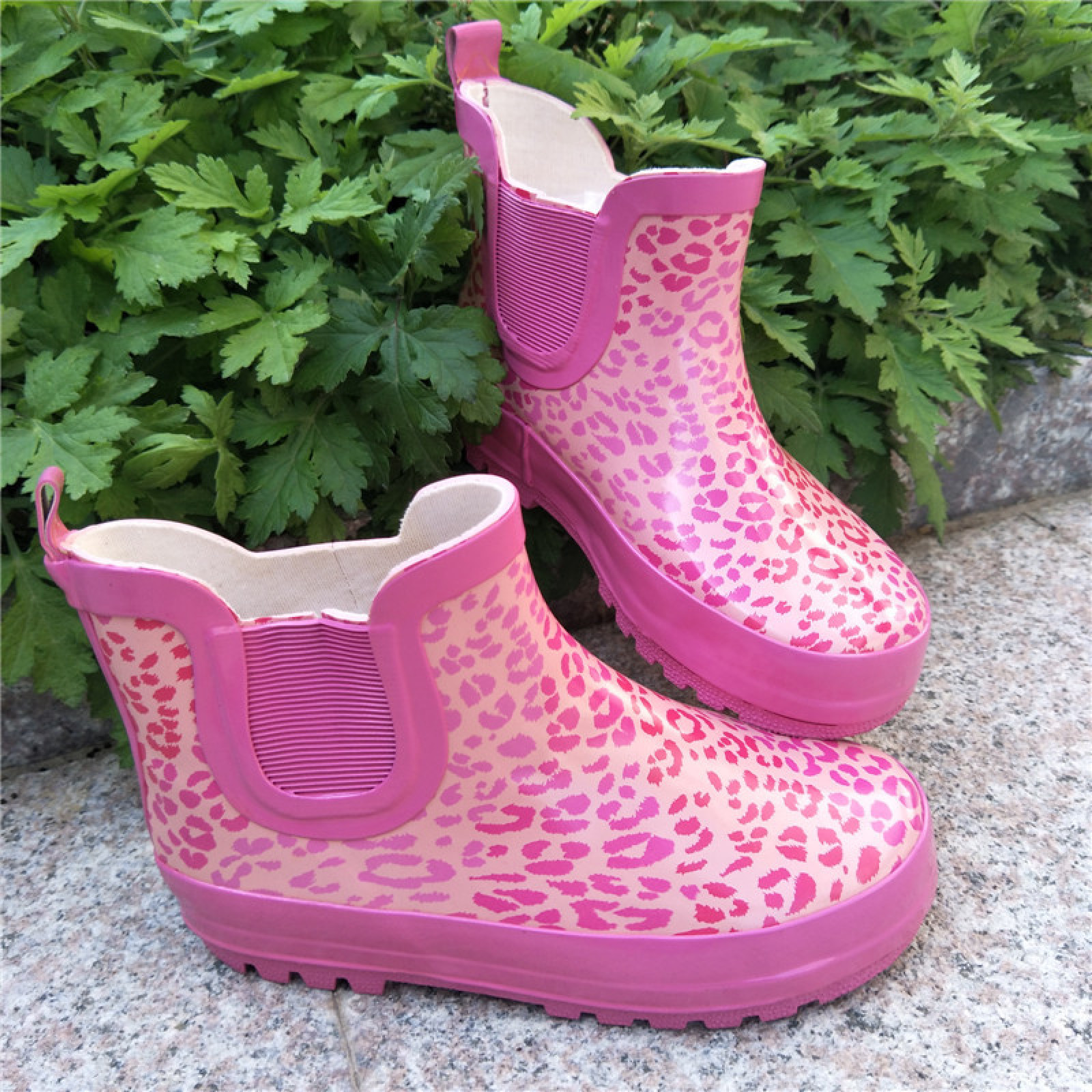 Wholesale Children's Ankle Rain Boots Waterproof Baby Rain Boots Fashion Printed Rubber Shoes