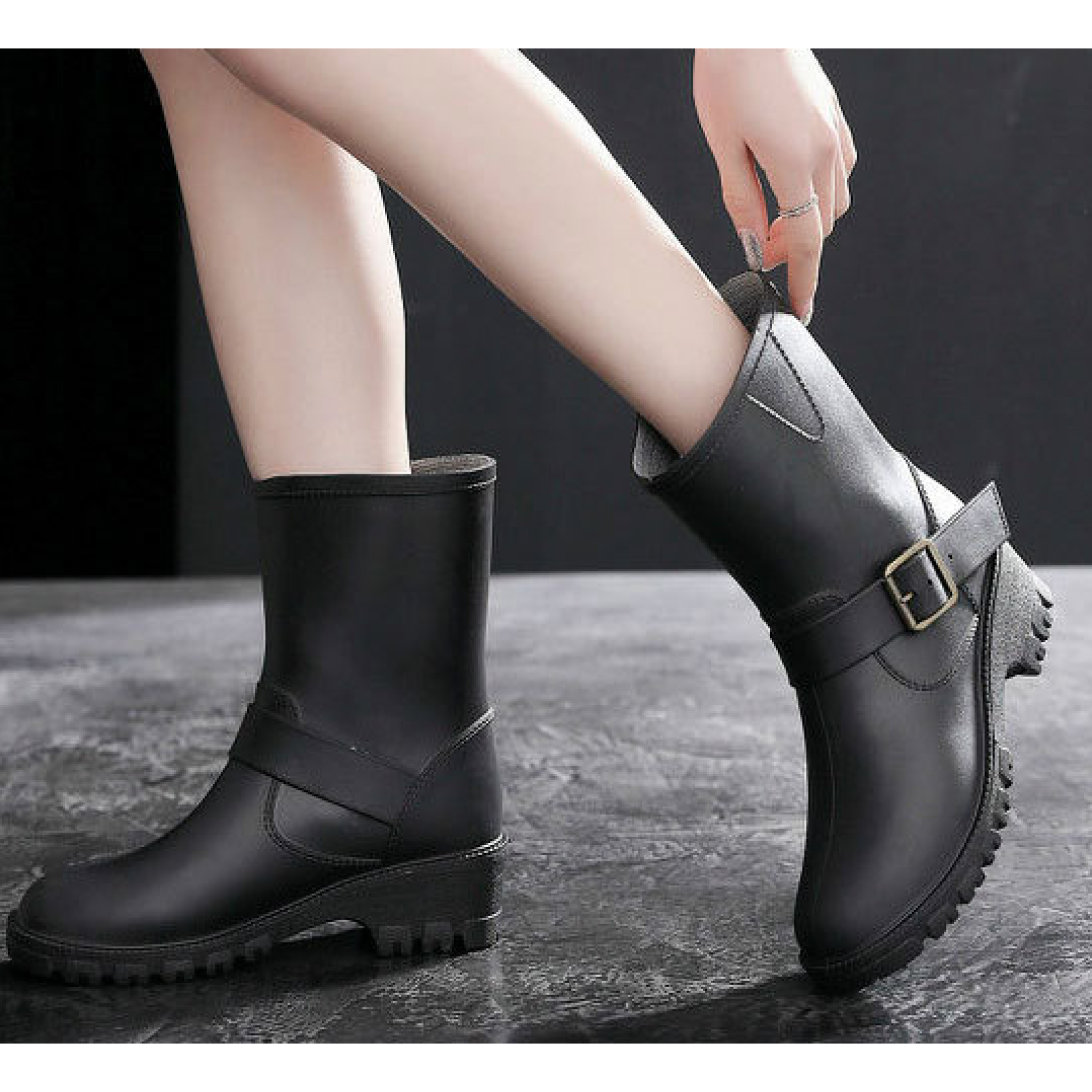 Fashion Ladies Short Rain Boots Women Rubber Custom made Gumboots With Buckles