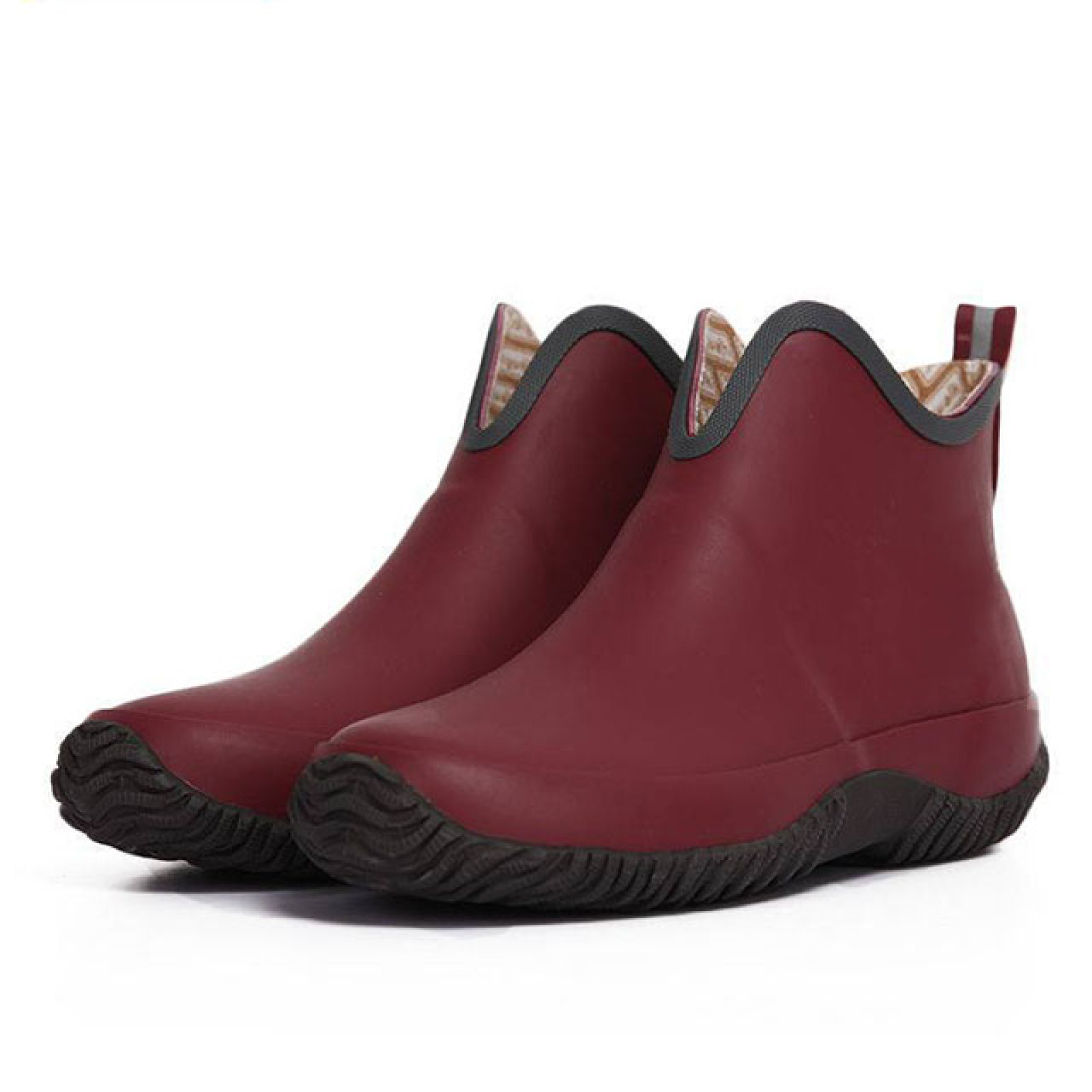 Wholesale Factory  Sales New Men's Rain Boots Low Cut Waterproof  Garden Boots  Ankle Rubber Boots