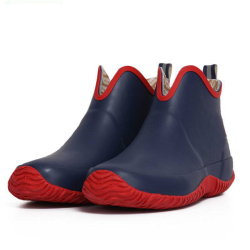 Wholesale Factory  Sales New Men's Rain Boots Low Cut Waterproof  Garden Boots  Ankle Rubber Boots