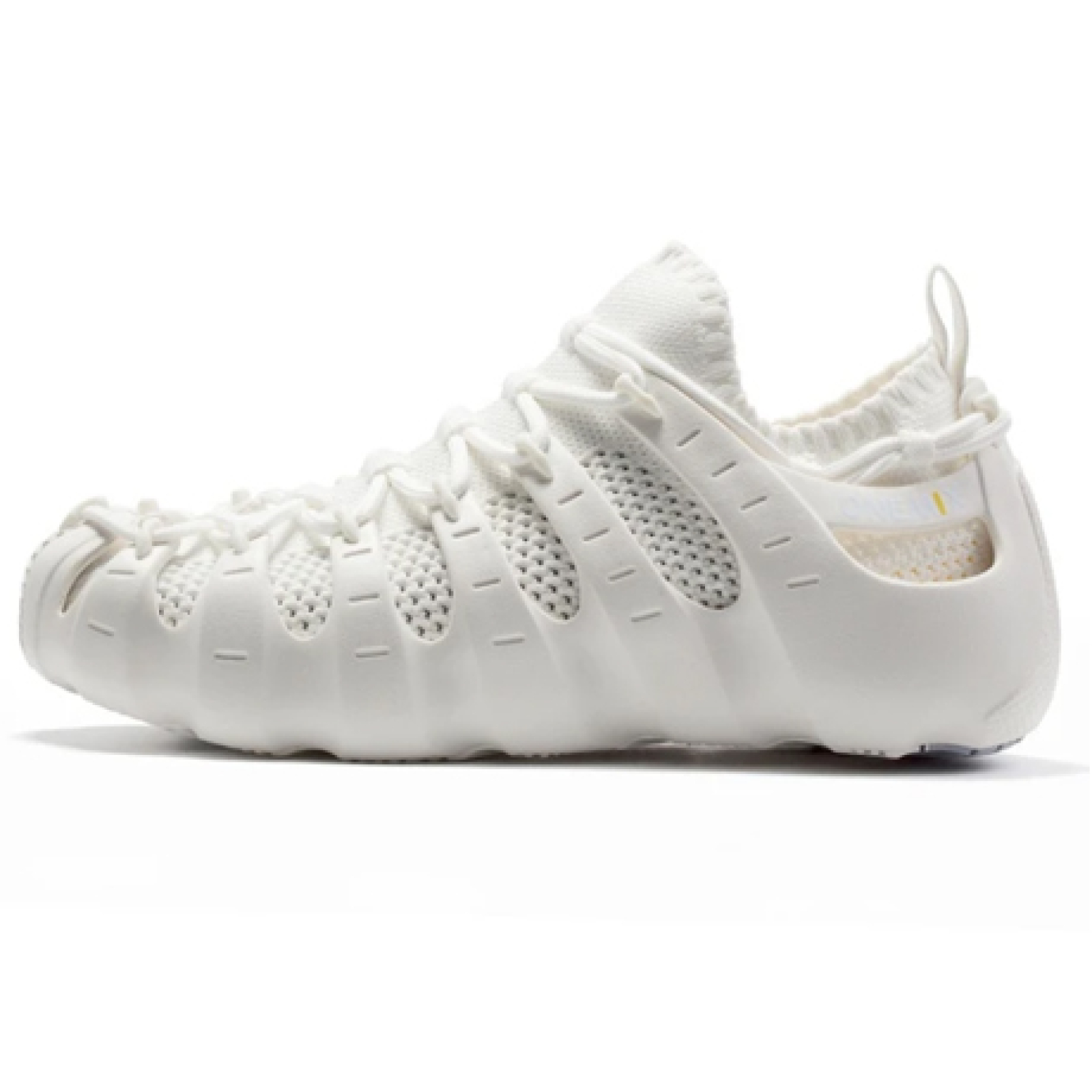 2021 ONEMIX  New Walking Breathable Mesh Shoe Beach River Tracing Rome Shoe Customized For Wholesale