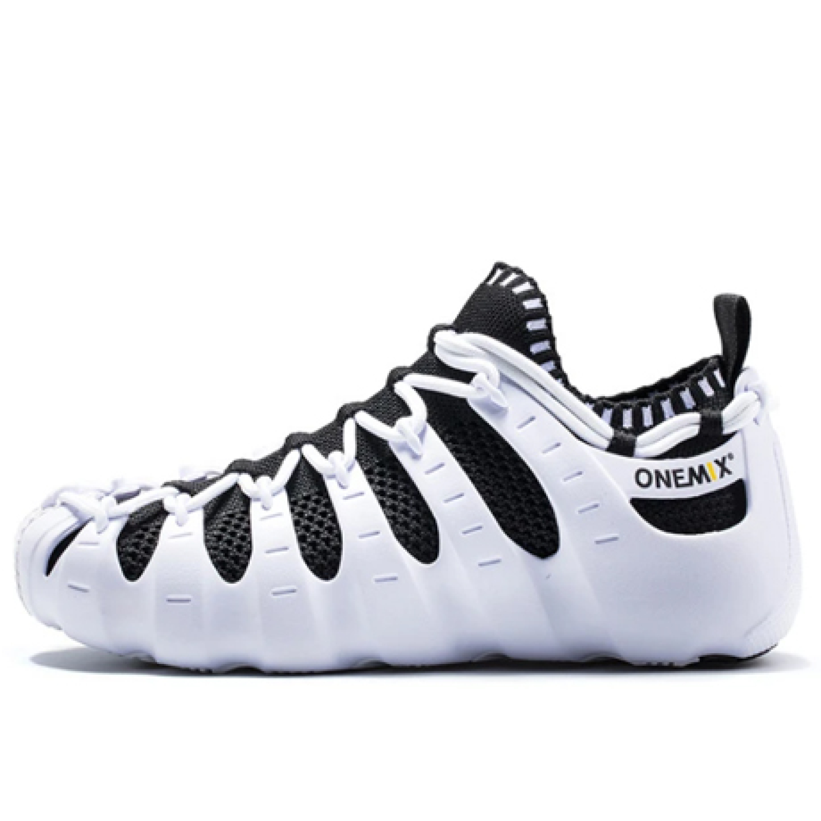2021 ONEMIX  New Walking Breathable Mesh Shoe Beach River Tracing Rome Shoe Customized For Wholesale
