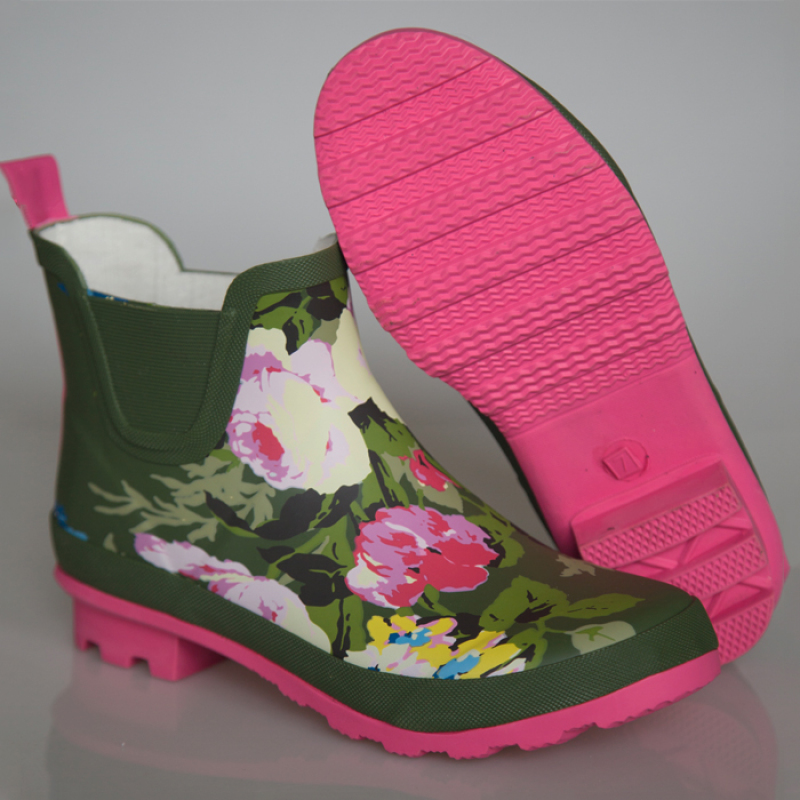 Women's Rubber Chelsea Rain Boots Ankle Boots