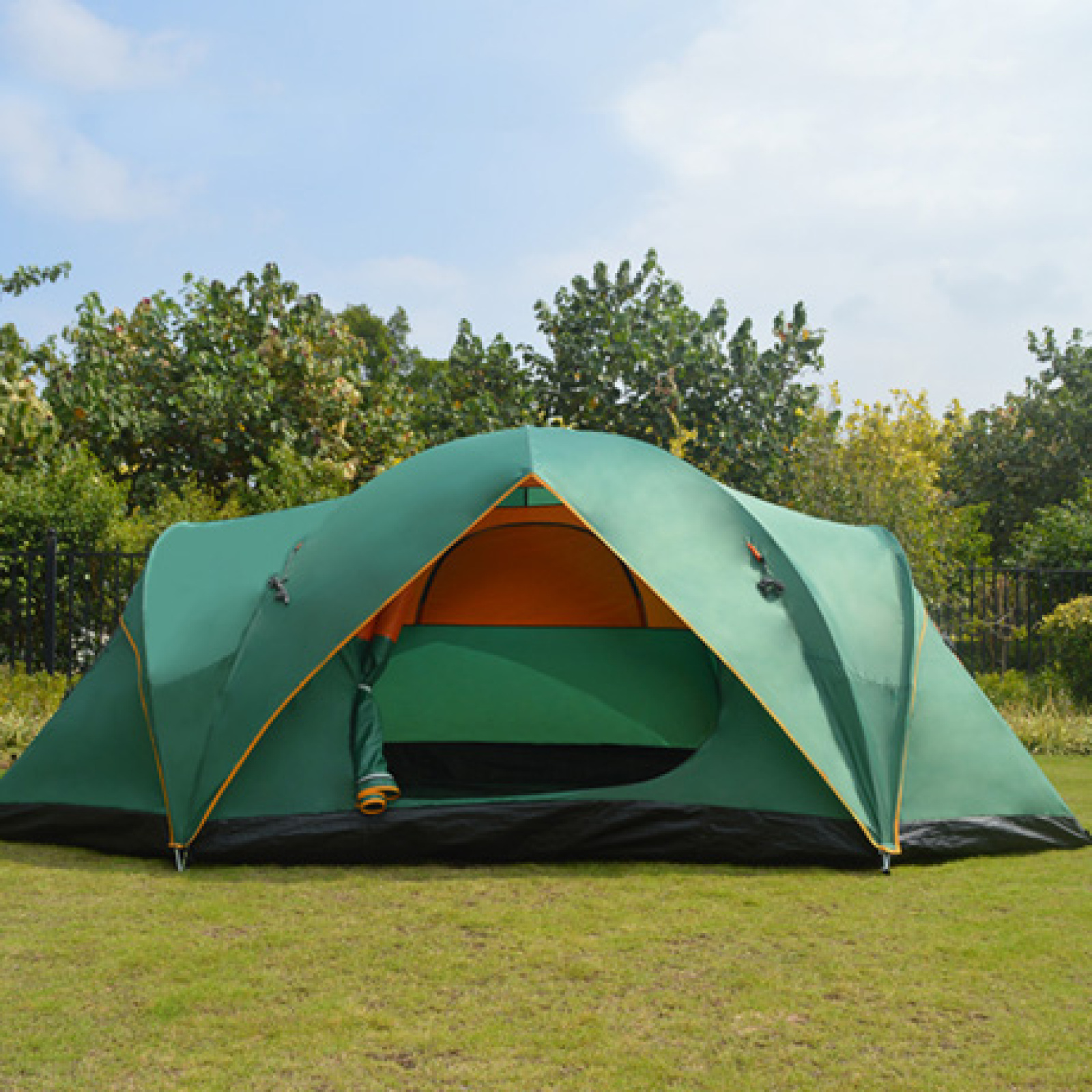 Customized Outdoor Sunshade Tent Double-Layer Waterproof Large Green Tent Family Camping Tourism Tent For Wholesale