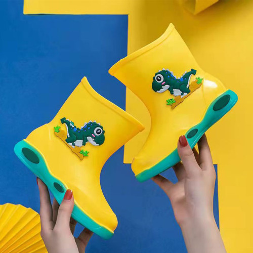 Fashion 100% Waterproof Light Weight Kids Rain Boots Cute PVC Rain Boots With Removable Lining