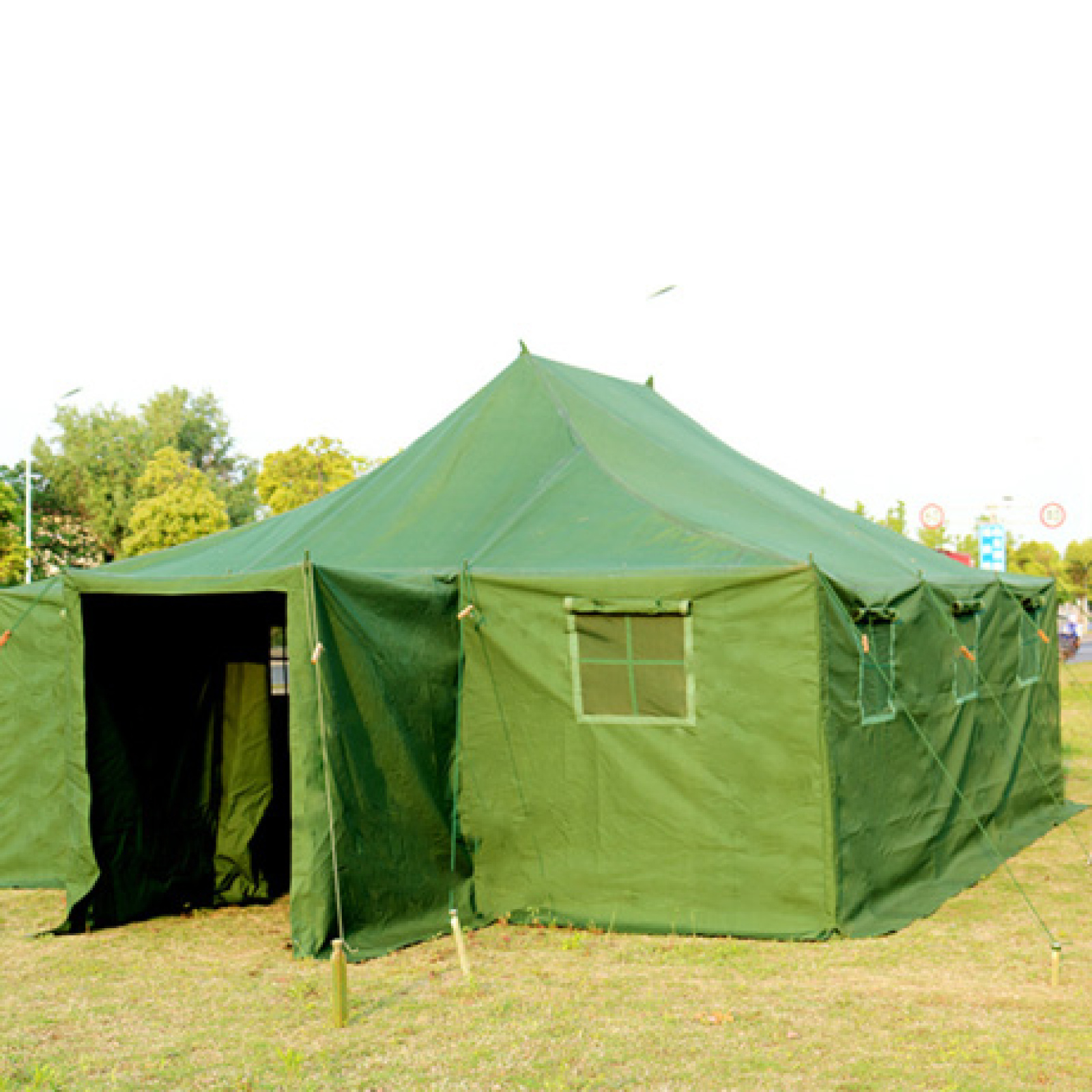 Customized Beekeeping Disaster Relief Tent For Outdoor Thickened Warm Canvas Tent Winter Waterproof Rayon Tent  Wholesale