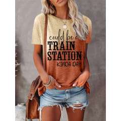 تي شيرت نسائي بنمط محطة القطار مصبوغ بالربط