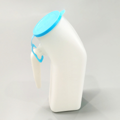 Male Portable Urinal Pee Bottles Home Urinal Potty for Men Urinal with Lid 1000mL
