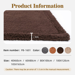 Wholesale Large Durable Dog Blankets Soft Warm Pet Fleece Throw for Small Dogs and Cats