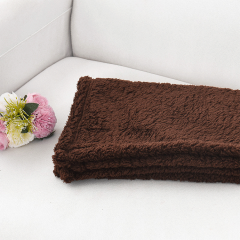 Wholesale Large Durable Dog Blankets  Soft Warm Pet Fleece Throw for Small Dogs and Cats