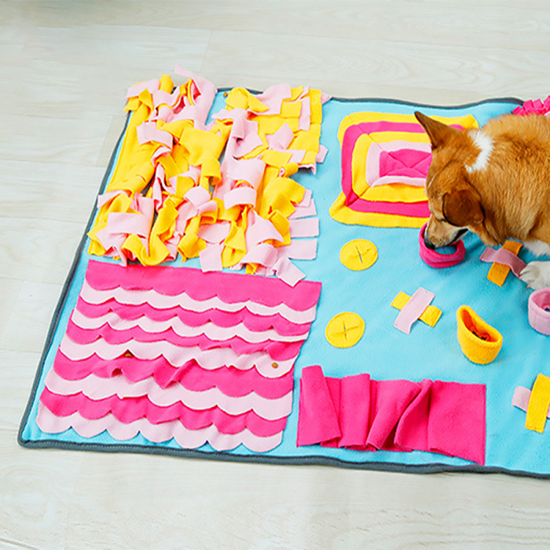 Interactive Puzzle Dispenser Toy Encourages Natural Foraging Skills Feed Game Dog Mat Pet Snuffle Mat