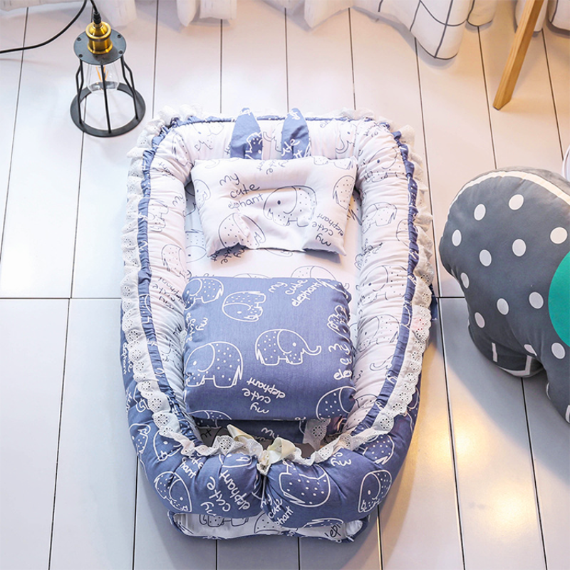 Baby Lounger Baby Nest Cosleeper for Baby in Bed - Infant Lounger with Double-Sided Pillow
