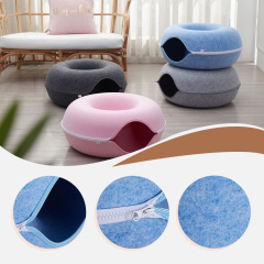 Wholesale Winter Solid Fashion Banana Shaped Warm Soft Punny Dog Bed for Pets Washable