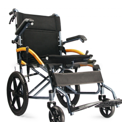 Transporte multifuncional silla de ruedas con inodoro ligero silla de ruedas manual