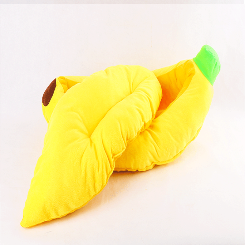 Pet Products Banana Shaped Warm Soft Punny Dog Bed banana bed for pets