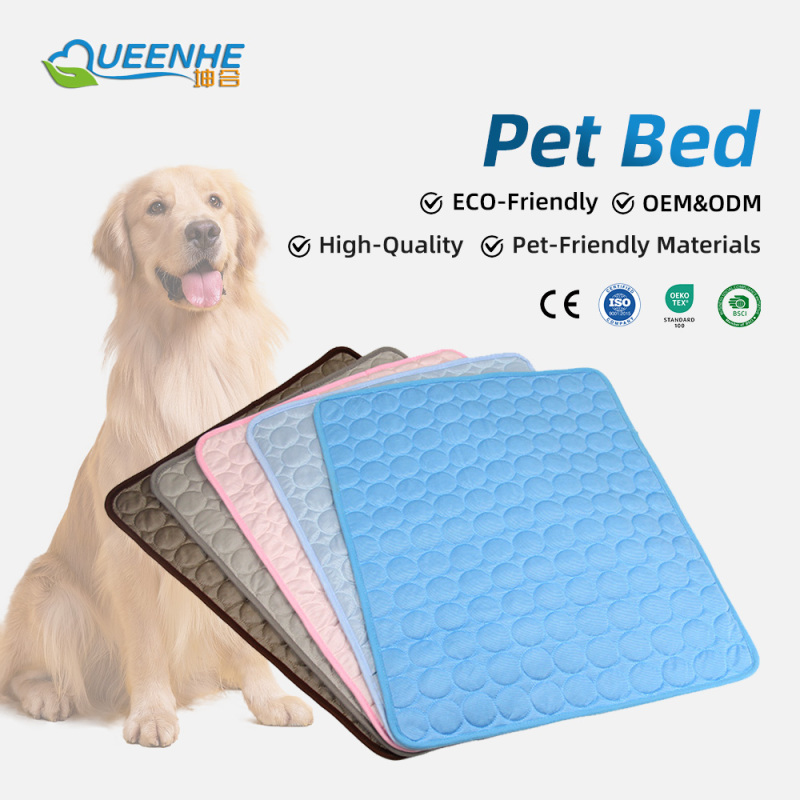 Wholesale Washable Ice Silk Mat Self Cooling Sleeping Kennel Pad Pet Reusable Bed Mat Dog Cooling Mat for Dogs Cats