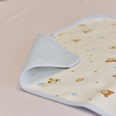 クマ印刷綿通気性防水ベッドアンダーパッドマットレスパッドシートプロテクター赤ちゃんと子供 BBP-105