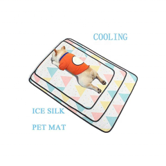 屋内犬冷却マット夏ペット自己冷却クール通気性防水アイスシルクマットカークッションパッドソファベッド床