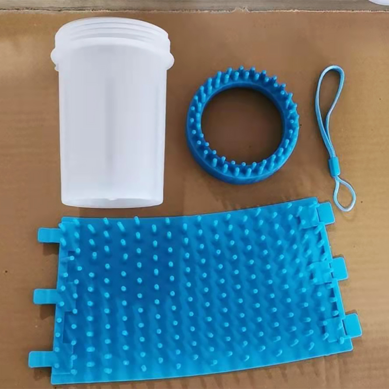 Wholesale 2 In 1 Pet Foot Washing Cup Muddy Paw Dog Paw Cleaner Pet Dog Paw Washer