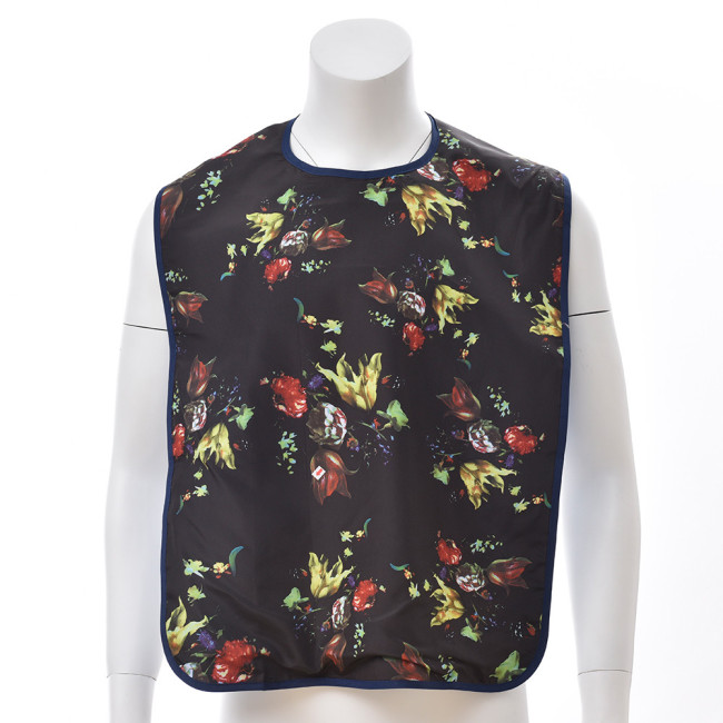 Hot Sale  Foldable Food Adult Bibs Reusable Women Clothing Protector Eating Bib with No Crumb Cather
