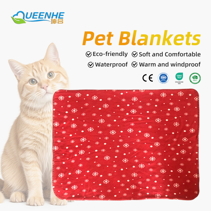 Waterproof Double Sided Fleece Blanket Warm Soft Paw Prints 100% Polyester Double-sided Fleece Dogs Pet Blankets