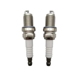 Good Quality spark plug for cars Iridium Spark Plugs Bujias 90919-YZZAA for Toyota Corolla Camry cars 90919YZZAA