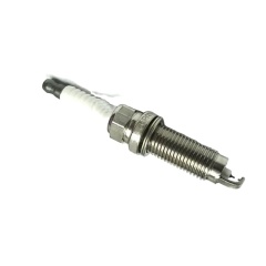 Good Quality spark plug for cars Iridium Spark Plugs Bujias 90919-YZZAA for Toyota Corolla Camry cars 90919YZZAA
