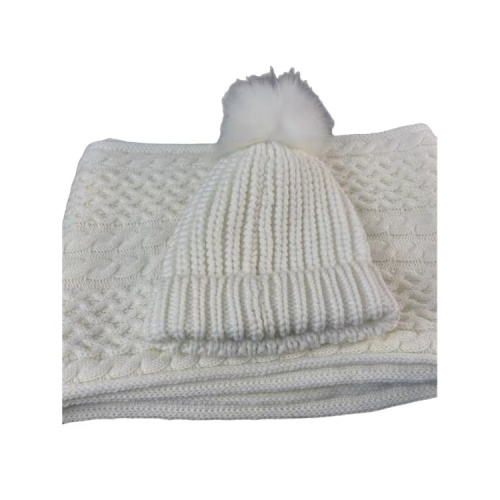 Customize winter men's and women's fashionable 100% Acrylic Beanie Hat, and customize the warm winter hat with embroidered logo