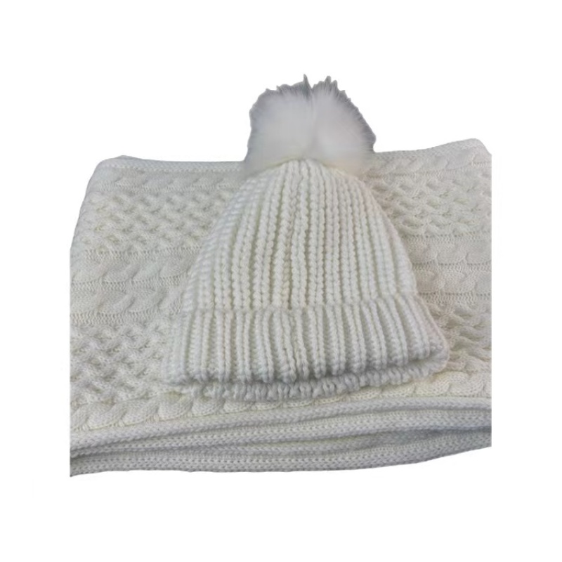 Customize winter men's and women's fashionable 100% Acrylic Beanie Hat, and customize the warm winter hat with embroidered logo