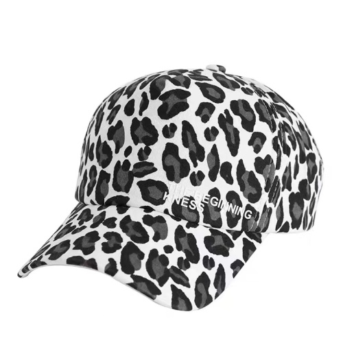 Custom leopard print baseball cap for men and women summer sun protection versatile baseball cap