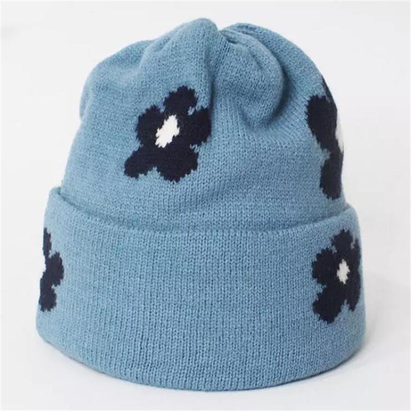Acrylic Soft Winter Hat Women's Customized Logo Jacquard Flowers Men's and Women's Multicolor Flanging Winter Beanie