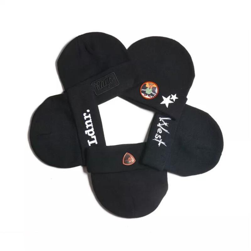 Wholesale men's and women's 100% cotton adult fashion sports warm knitted hat, no brim urinal cap, solid color pea hat
