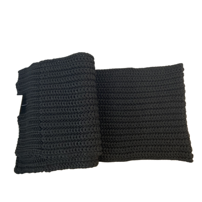 Wholesale embroidery logo 100% acrylic pompon knitting fashion OEM pea hat custom Winter Hat