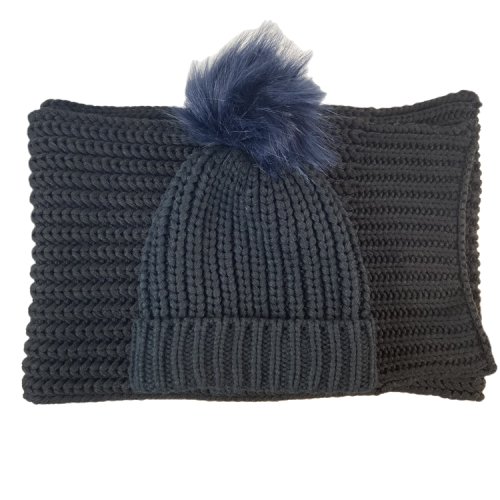 Wholesale embroidery logo 100% acrylic pompon knitting fashion OEM pea hat custom Winter Hat