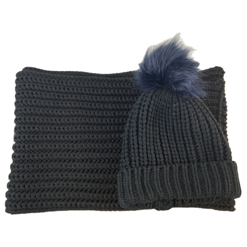 Wholesale embroidery logo 100% acrylic pompon knitting fashion OEM pea hat custom Winter Hat