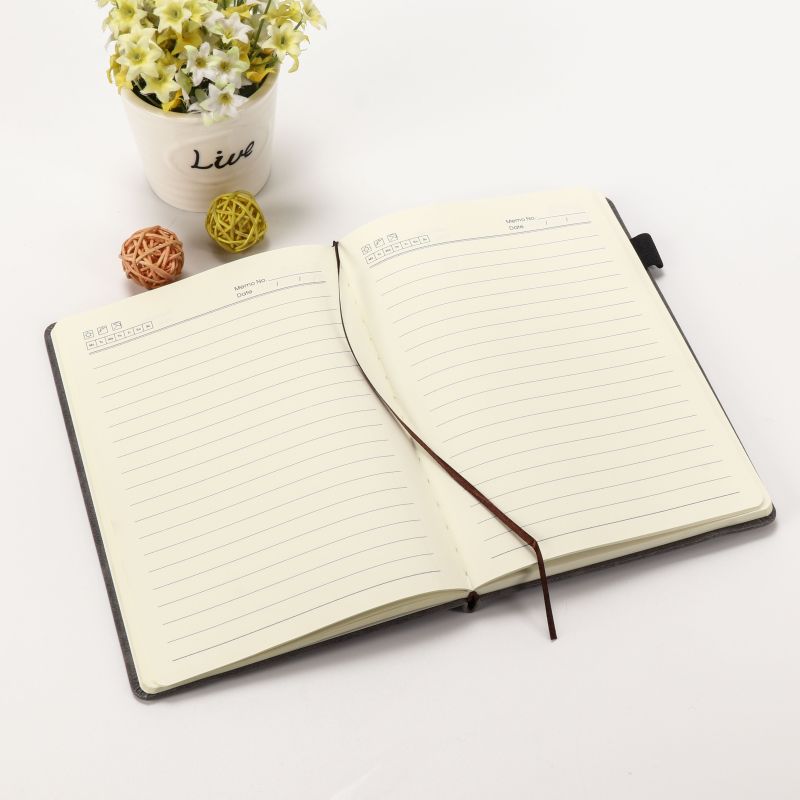 Factory A5 elastic band metal plate mounted notebook student diary Notepad