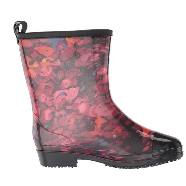 2023 Fashionable New Trend Ladies Durable PVC Rain Boots For Women With Short Heel