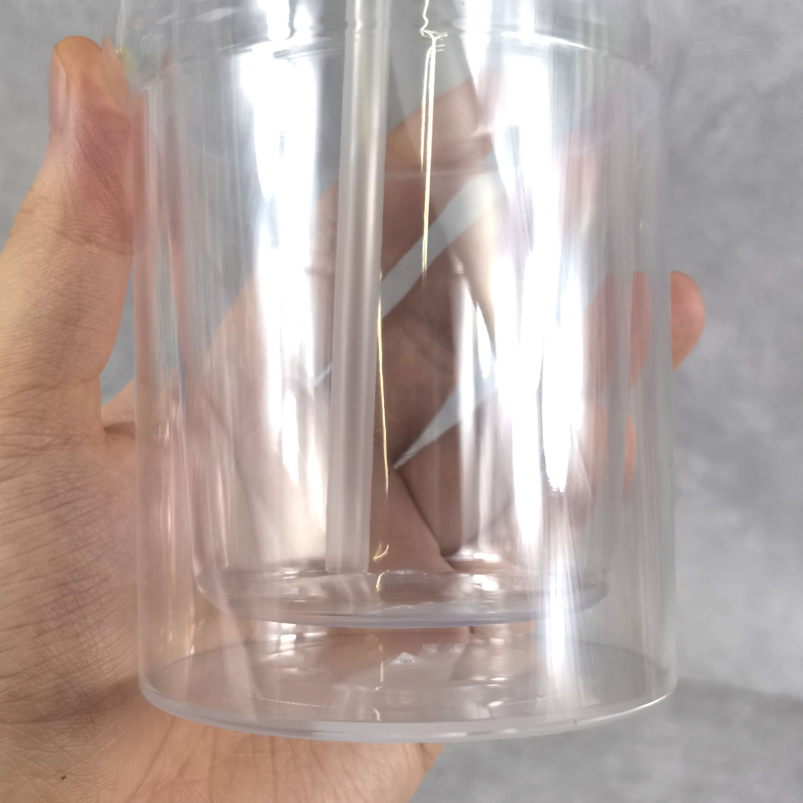 Globe de neige pré-percé en plastique acrylique transparent de 24 oz de Wealthysub China Warehouse 