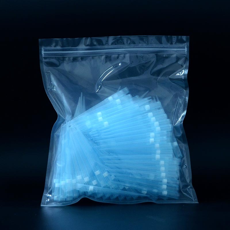 Embalaje en bolsa con puntas de pipeta universales filtradas de 1000 ul