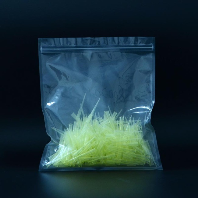 Embalaje en bolsa de puntas de pipeta universales estériles amarillas de 200 ul