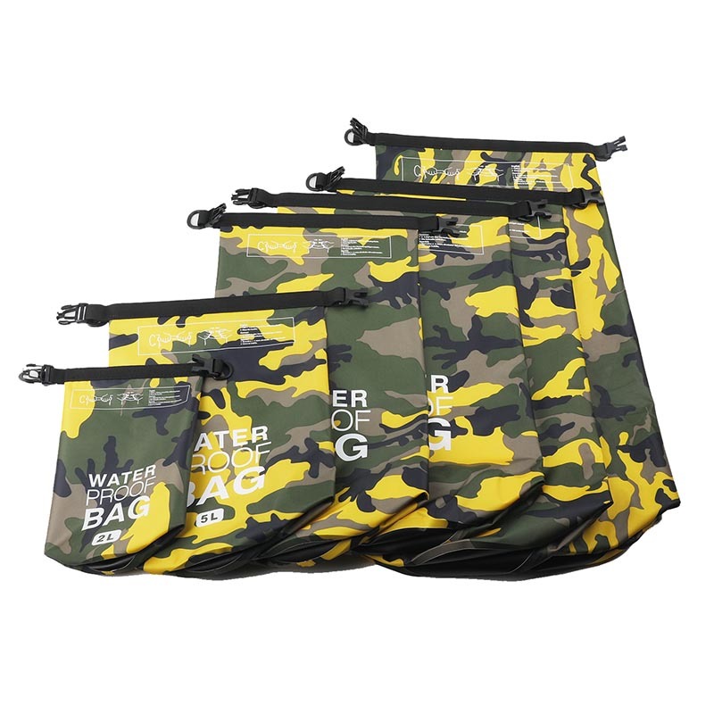 Bolsa impermeável para exterior em cor camuflada
