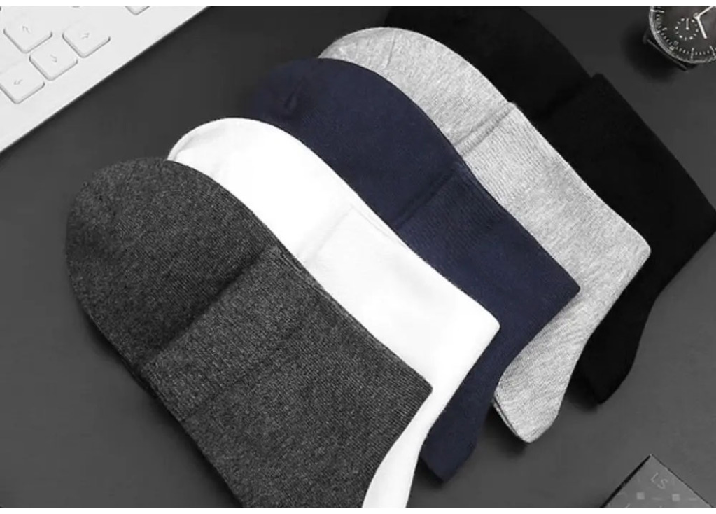 What Factors Should You Consider When Buying New Socks?