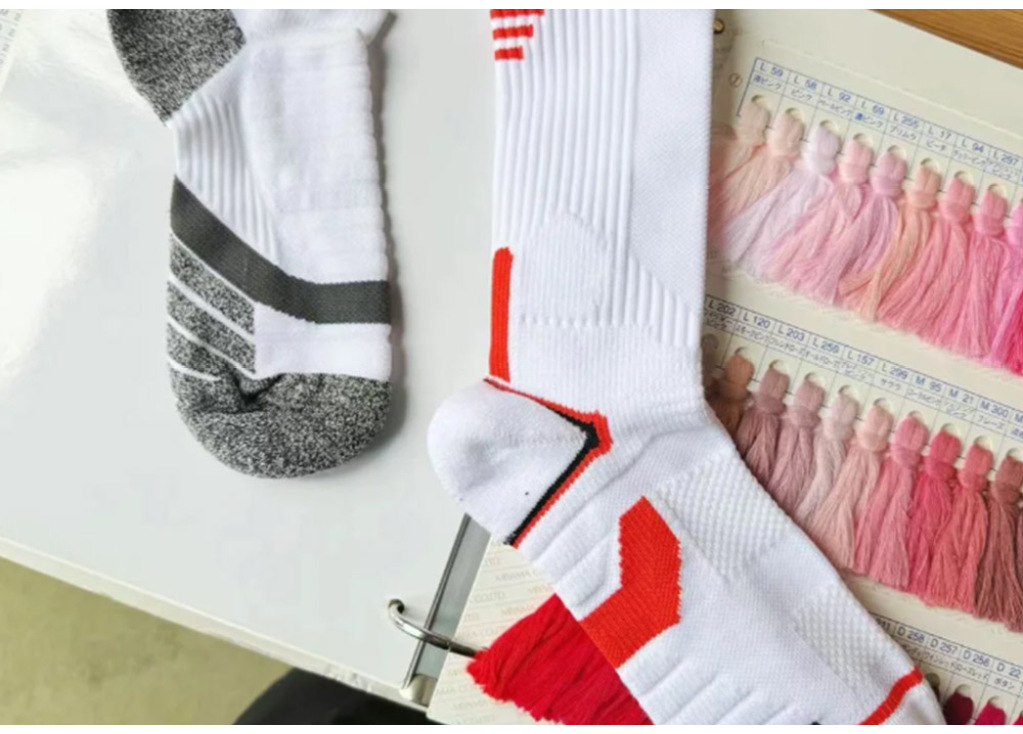 Functional Socks Explained: How Performance & Therapeutic Sock Technology Supports Foot Health