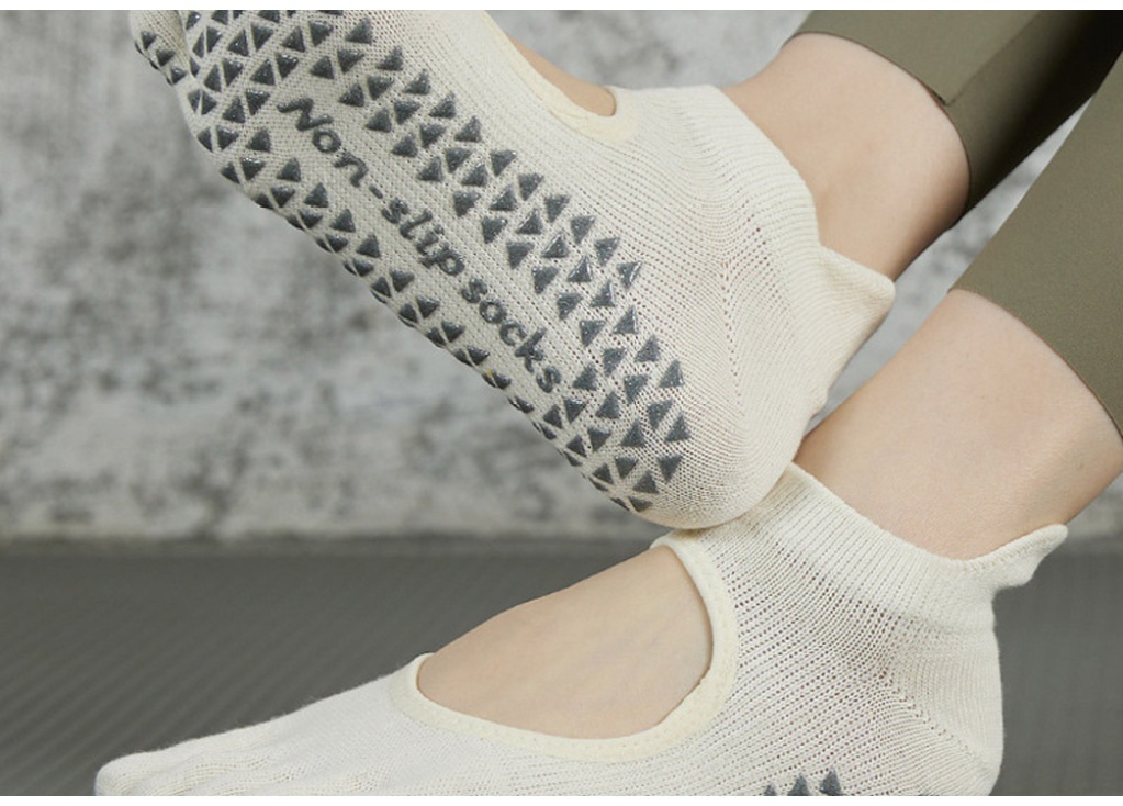 Yoga Socks & Grip Patterns: How Smart Design Improves Stability, Performance, and Brand Value