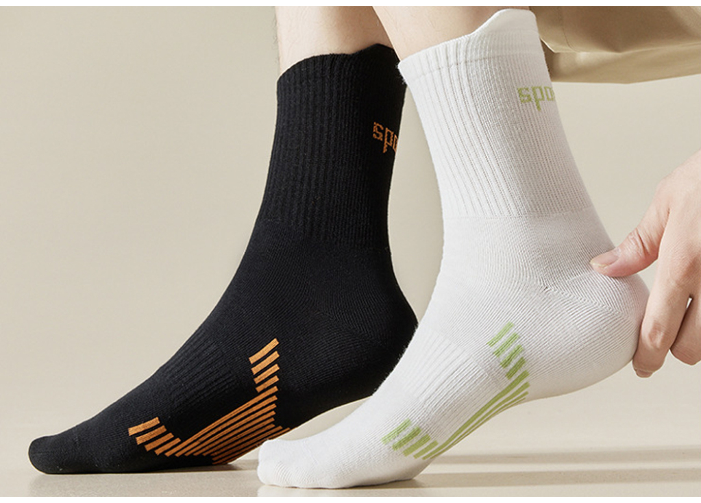 Can Custom Running Socks Really Prevent Blisters on Long Runs?