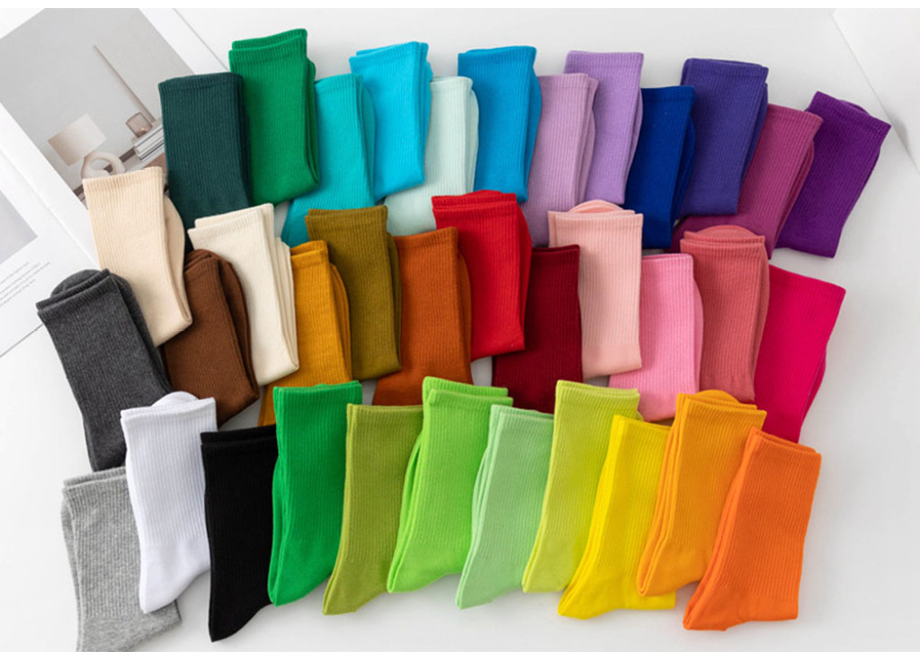 Why You Can't Find 100% Cotton Socks Anymore: A Modern Sock Material Guide