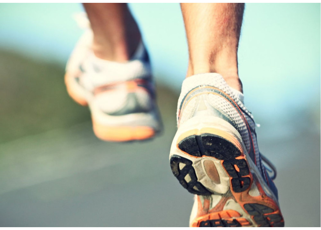 Do Sprinters Wear Socks? The Truth About Performance Socks for Track Athletes